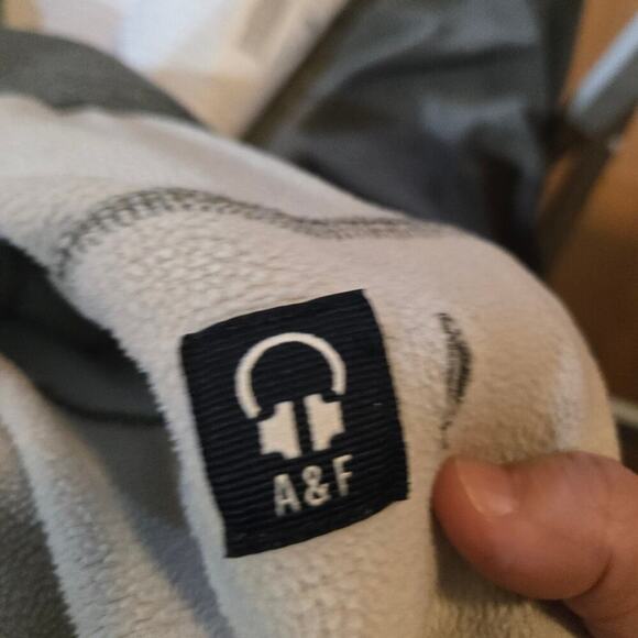 Abercrombie & Fitch Gray Full Zip Hoodie Men’s Medium Active - Picture 5 of 9